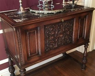 MARBLE TOP SERVER
