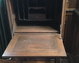 LADIES WRITING DESK