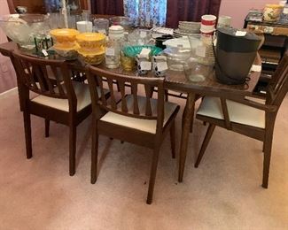 Holman Manufacturing danish walnut table and 6 chairs