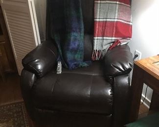 This is an electric recliner.  It will assist the seated individual in standing.  It is a great device to assist the mobility challenged individual.  Purchased new for $1200.  It is in great condition.