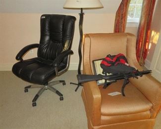 Upstairs Apartment-down the hall from main portion of second floor