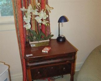 Upstairs Apartment-down the hall from main portion of second floor