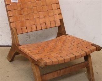 Dezaro leather lounge chair