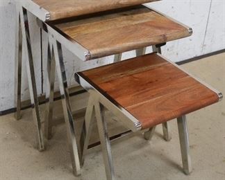 Set of Dezaro nesting tables