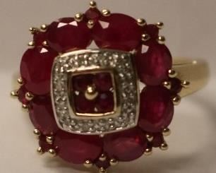 10K Ruby and Diamond Ring sz 6