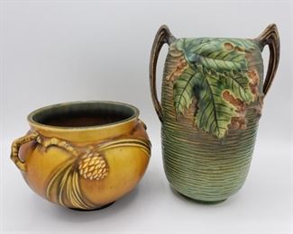 Roseville Pottery #9 https://ctbids.com/#!/description/share/281177