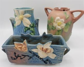 Roseville Pottery #31 https://ctbids.com/#!/description/share/281184