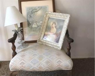 Sitting Chair, Pictures, and Lamp