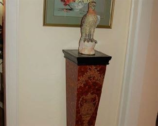 Marbleized pedestal with ceramic eagle