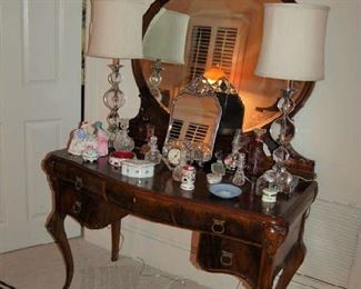 Pair of glass boudoir lamps and dressing table