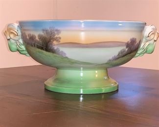 Beautiful hand painted scenic bowl -Noritake - back