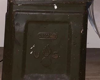 Artcraft US WW11 metal ammo  case