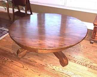 Antique,  large, Tiger Oak coffee table - Great condition