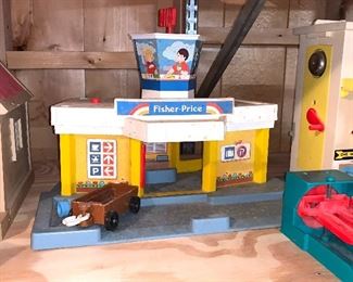 Fisher Price Air Port 
