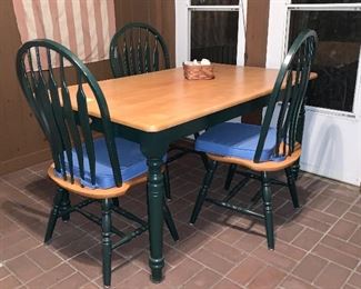 Green painted kitchen table w/4 chairs 