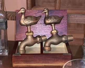 Outdoor Duck water faucet valves 