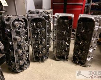 180:2 Sets of GM Cast Iron Big Block Heads
2 Sets of GM Cast Iron Big Block Heads