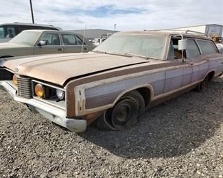 66: 1970 Ford country squire
VIN: 0J75K152367

Currently on non op, California title in hand
DMV fees: $37 and $70 doc fees 