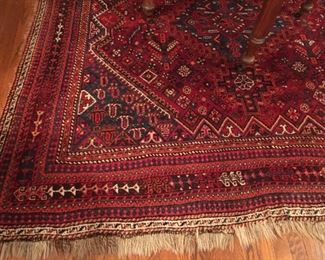 Shiraz hand-woven wool rug, 11’4”x6’9”