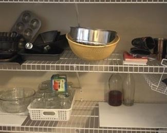 LARGE LOT OF BAKEWARE