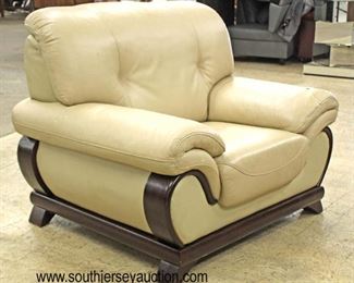  LARGE Selection of Like New and NEW Leather Living Room Furniture some Name Brand 