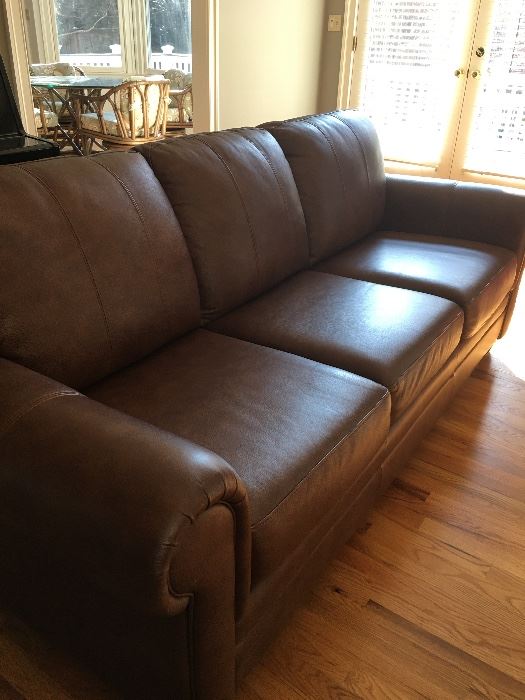 Ethan Allen Leather Sofa 