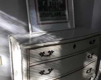 French Provençal Style Chest of Drawers 