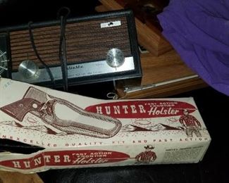 vintage Fast Action frontier Hunter Holster in box 