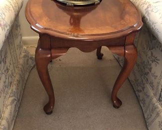 18	Wood end table with Queen Anne legs 26"x22"x21"	 $45.00 	