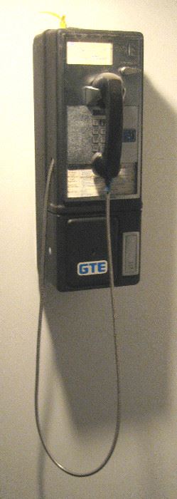 GTE, General Telephone Company Coin Operated Pay  Telephone, 25 cent, 10 cent & nickle