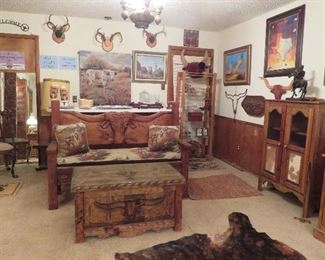 Longhorn room - overview - upstairs in house