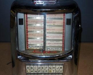 Vintage Seeburg Wall-O-Matic Diner Tabletop Jukebox
