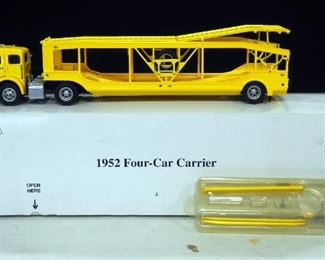 Danbury Mint 1952 4-Car Carrier With Ramps And Car Jacks