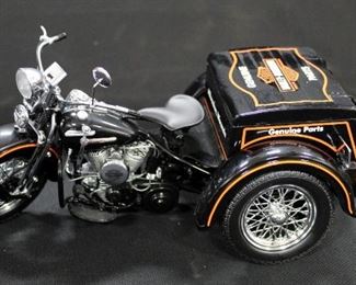Franklin Mint 1947 Harley Davidson Servi-Car 1:10 Scale, In Box
