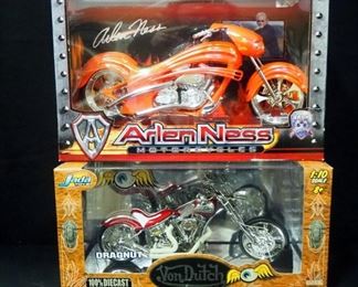 Von Dutch Kustom Cycles Dragnut 1:10 Scale Diecast Motorcycle And Arlen Ness 1:10 Diecast Replica Motorcycle