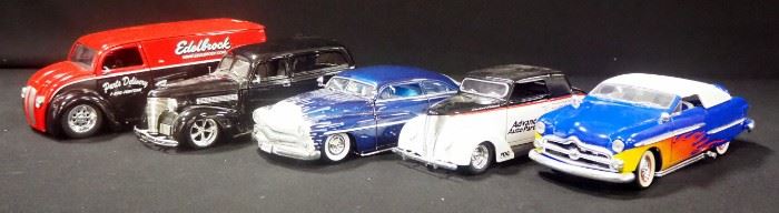 Collection Of 1:24 Scale Diecast Models, Total Qty 5