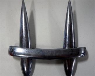 1956 Hudson Hood Ornament