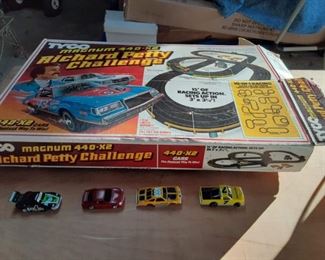 Tyco Richard Petty slot car set
