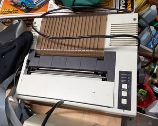 Vintage Apple 2C computer system