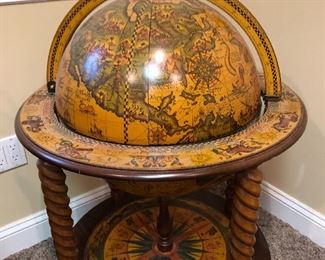 Globe BAR liquor glass holder