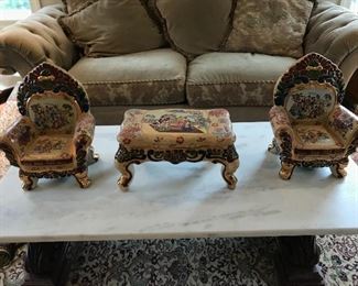 Chinese porcelain set