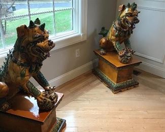 Pair Italian majolica