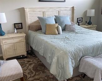 KING SIZE BEDROOM SET 