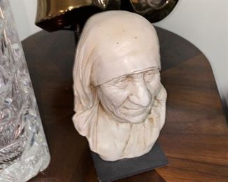 MOTHER TERESA BUST