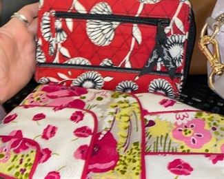 VERA BRADLEY WOMEN'S HANDBAGS