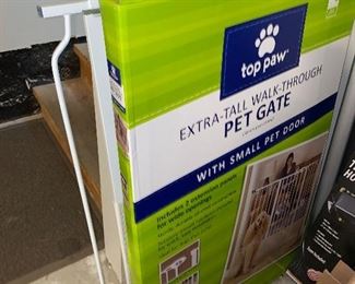 PET GATE 