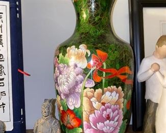 ASIAN STYLE VASE 