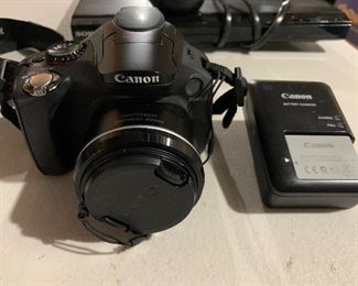 CANON SX40 35X ZOOM DIGITAL CAMERA 