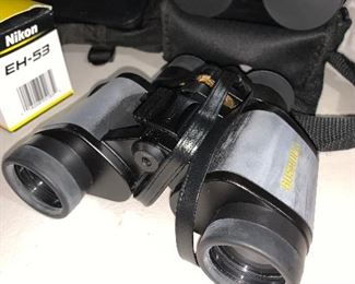 BUSHNELL 7-15X35 BINOCULARS 
