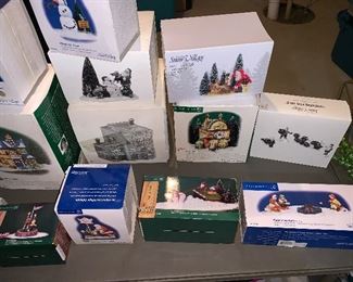 DEPARTMENT 56 SNOW VILLAGE COLLECTIBLES 